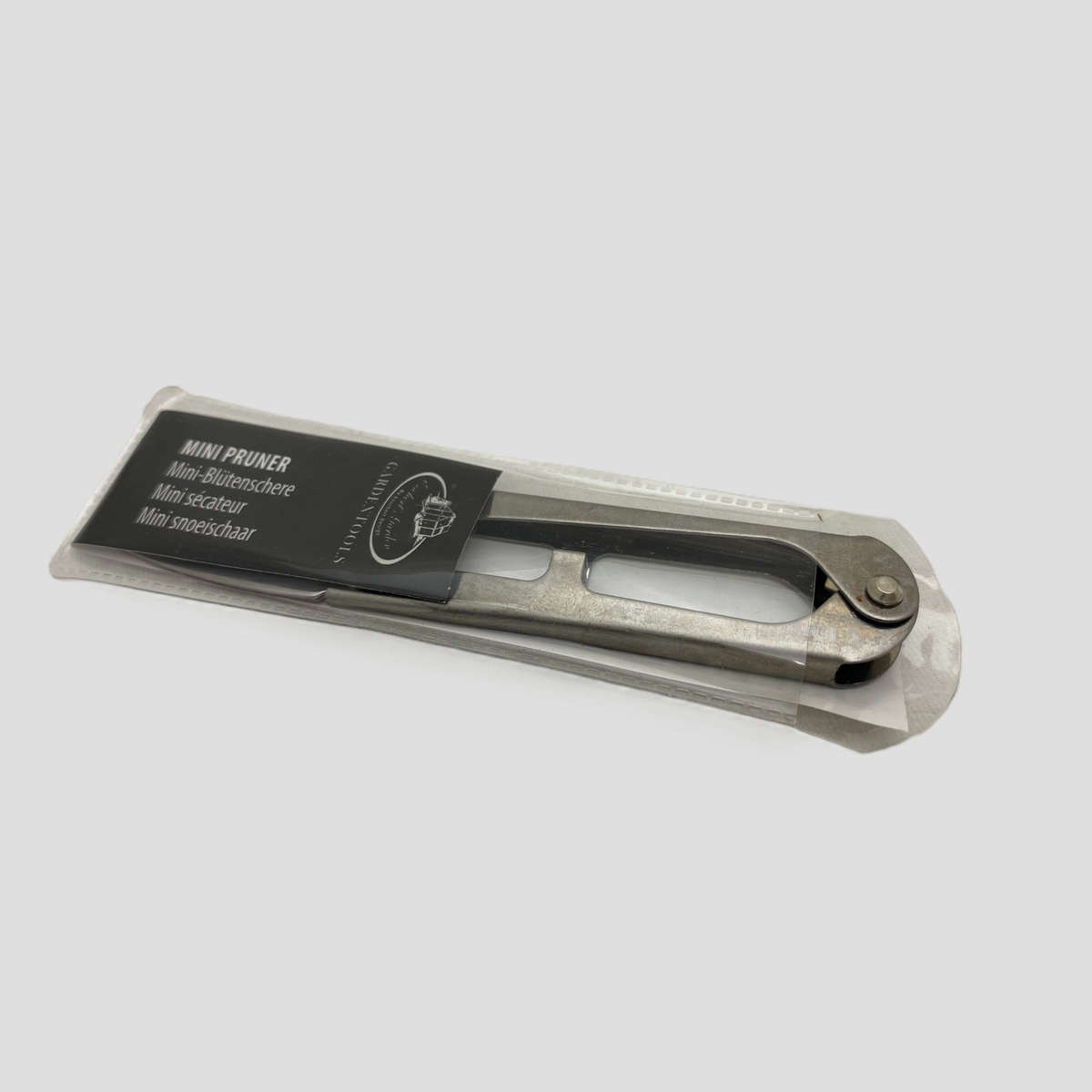 Garden snips in packet