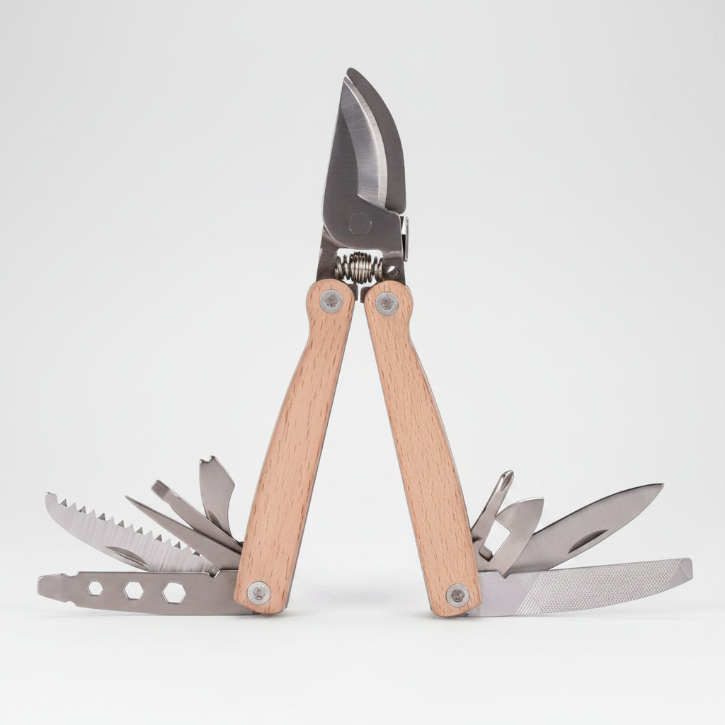 pruner with multi other attachments bldes