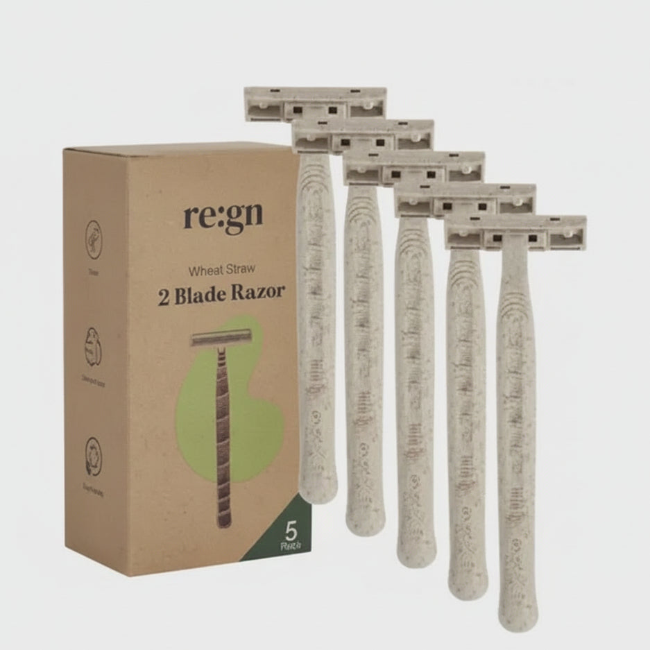 Set of 'reign' two-blade razors with packaging on a white background